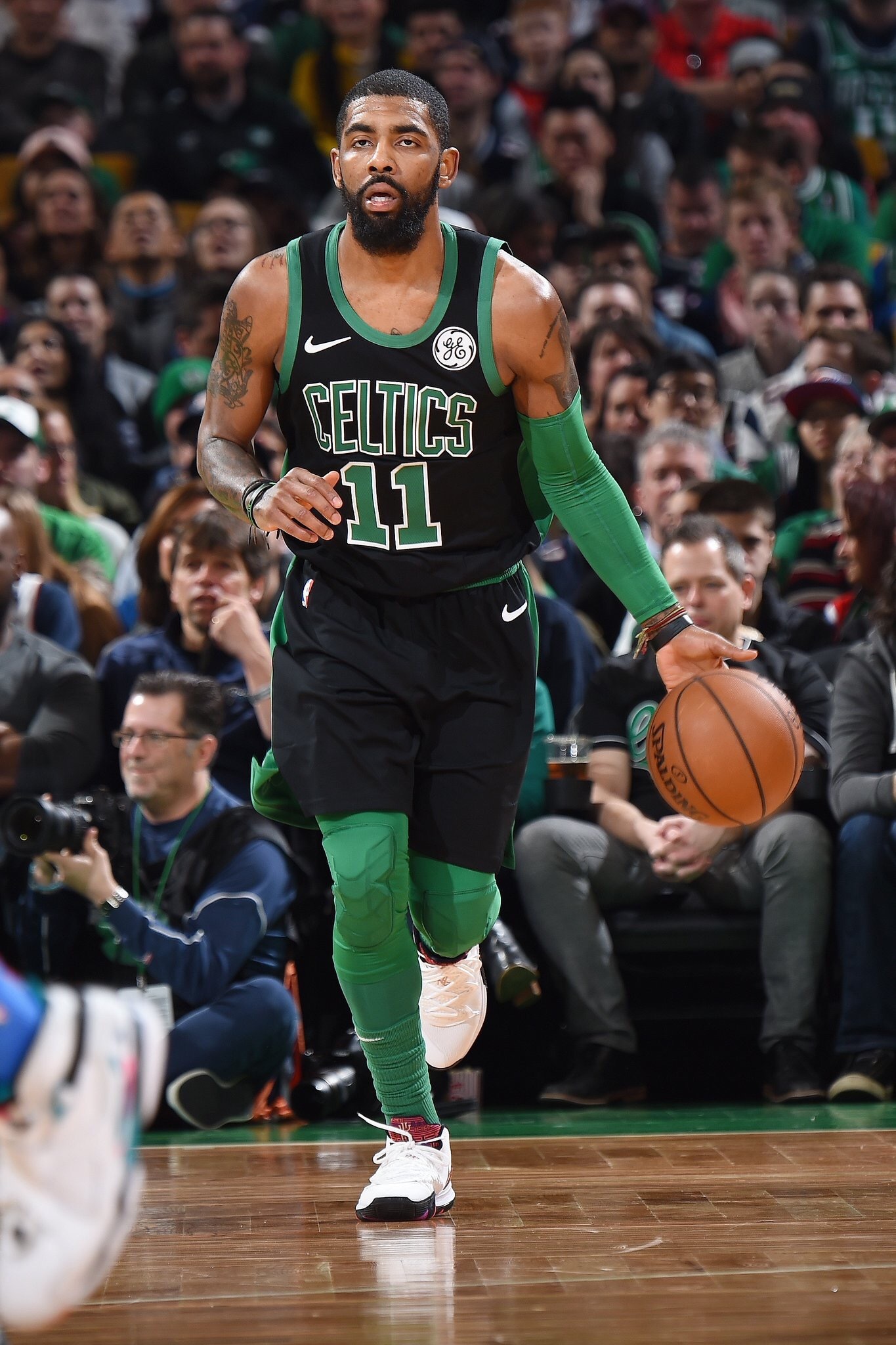 球比赛中并 球比赛中并